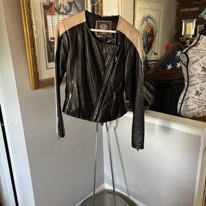 Vince Camuto Black and Tan Leather Jacket brand new never worn it